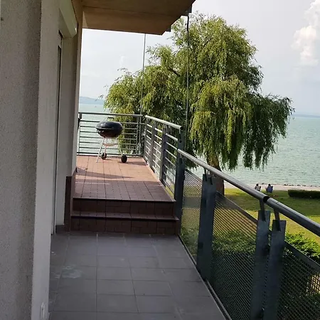 Balaton Appartamento *